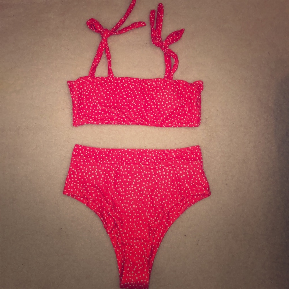 Polka dot tie shoulder high waisted bikini